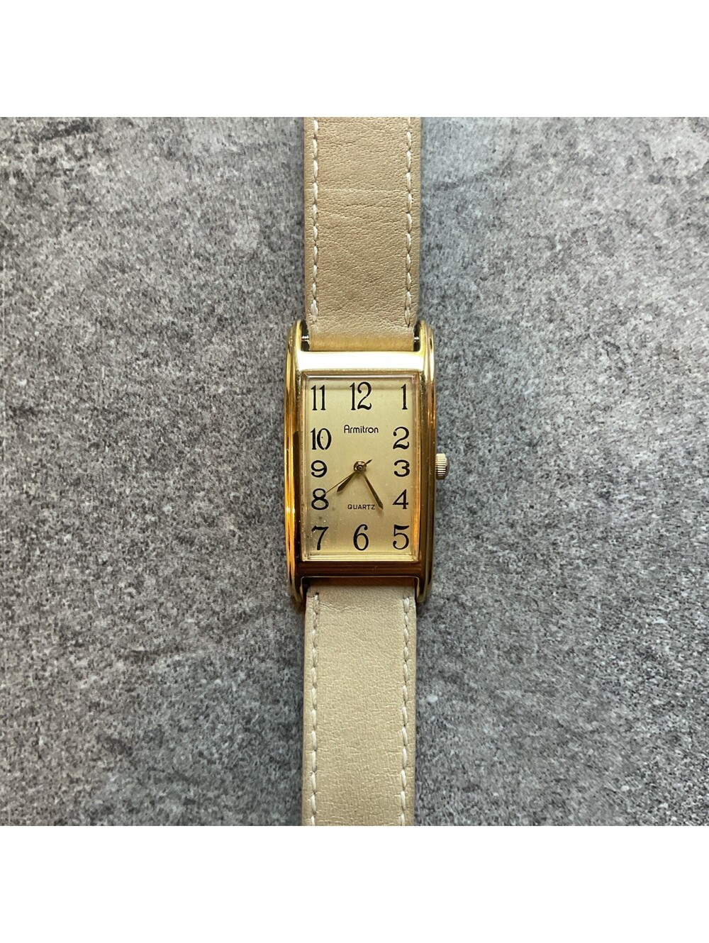 Rare Vintage Armitron 20/2102 23mm Curved Case Women's Watch Leather Band B-E